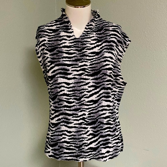 Petite Sophisticate Tops - Petite Sophisticate Black & White Zebra Print Shiny Dressy Stretch Blouse Size L
